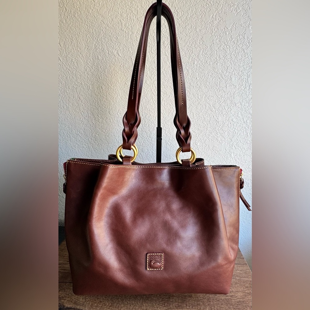 Dooney & Bourke Florentine Large Zip Barlow Tote - Chestnut In Color
